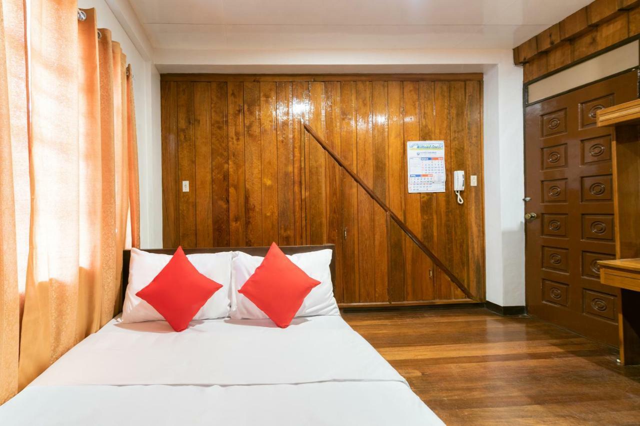 Oyo 122 The Peak Pines Pension Багио Экстерьер фото